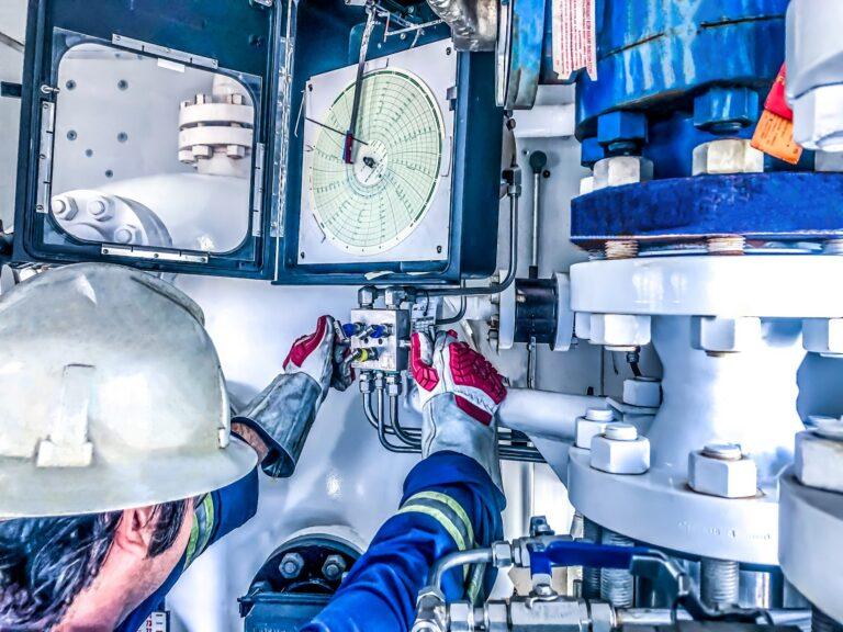Tara Energy Services | Oil & Gas Production Testing Experts | Flareless Flowback Methane Reduction | Surface Well Testing